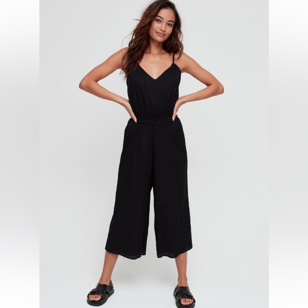 Aritzia Wilfred Irene Wide Leg Flowy Lace Trim V-Neck Black Modal Romper Size XS